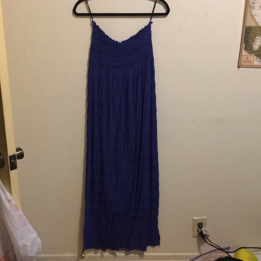 Strapless Summer dress.